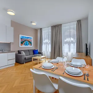 Downtown Kodanska Appart hôtel